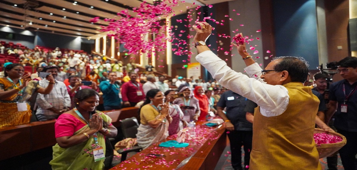 Bihar Election 2025: Shivraj's 'Nari Shakti' model, from Madhya Pradesh, Maharashtra to Bihar... the 'master stroke' of BJP's bumper victory