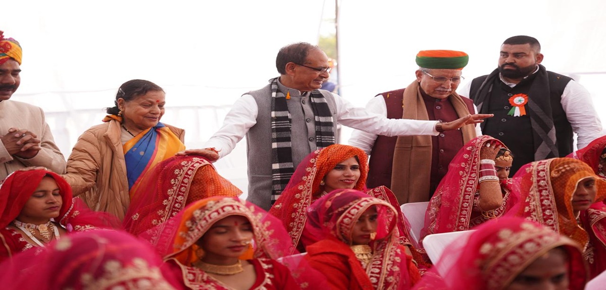 '3 crore lakhpati Didi is the strength of the country'... Union Minister Shivraj Singh Chouhan gave this message at the mass marriage ceremony.